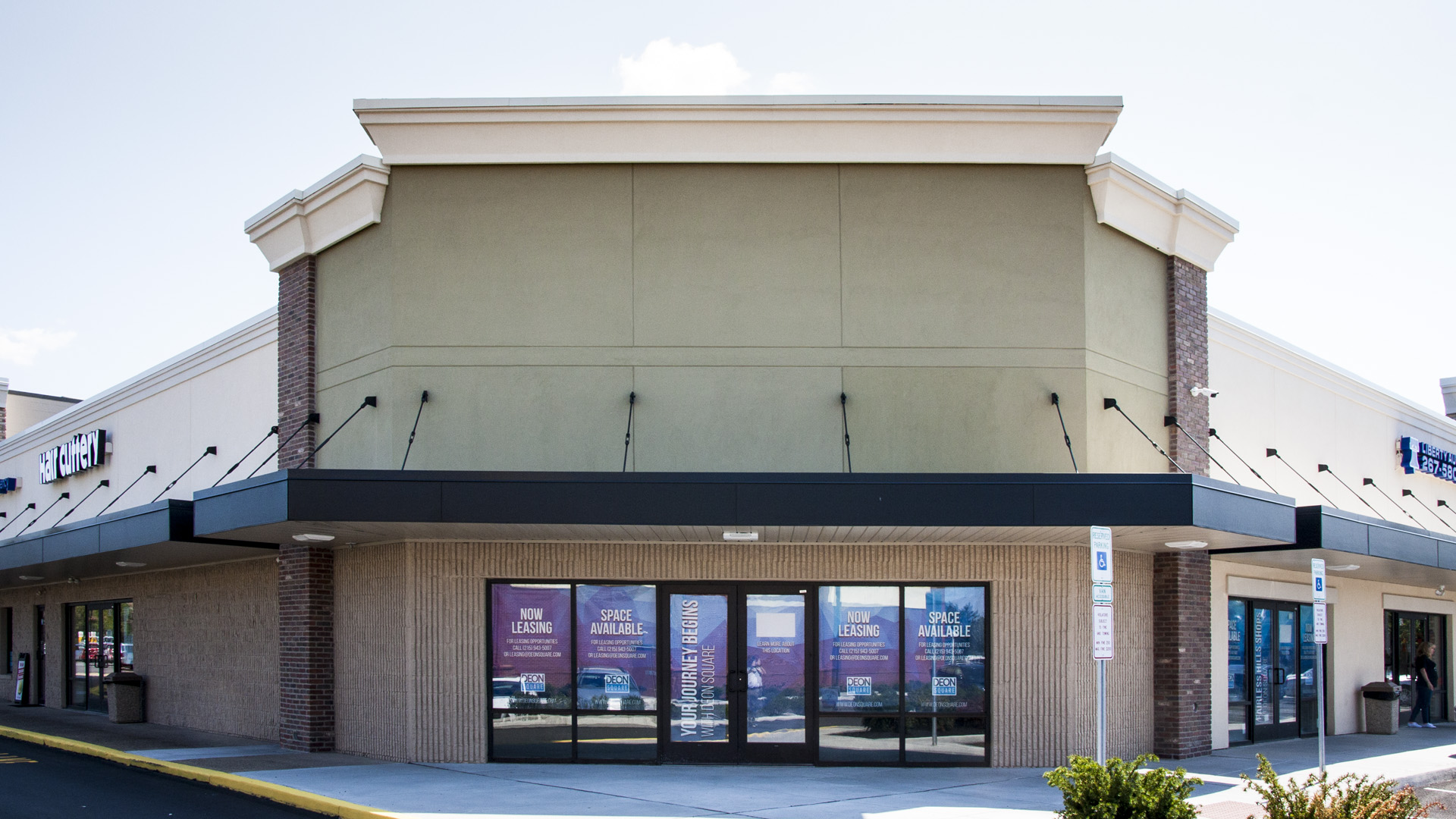 514 S. Oxford Valley Road in Fairless Hills for lease at Deon Square Shopping Center